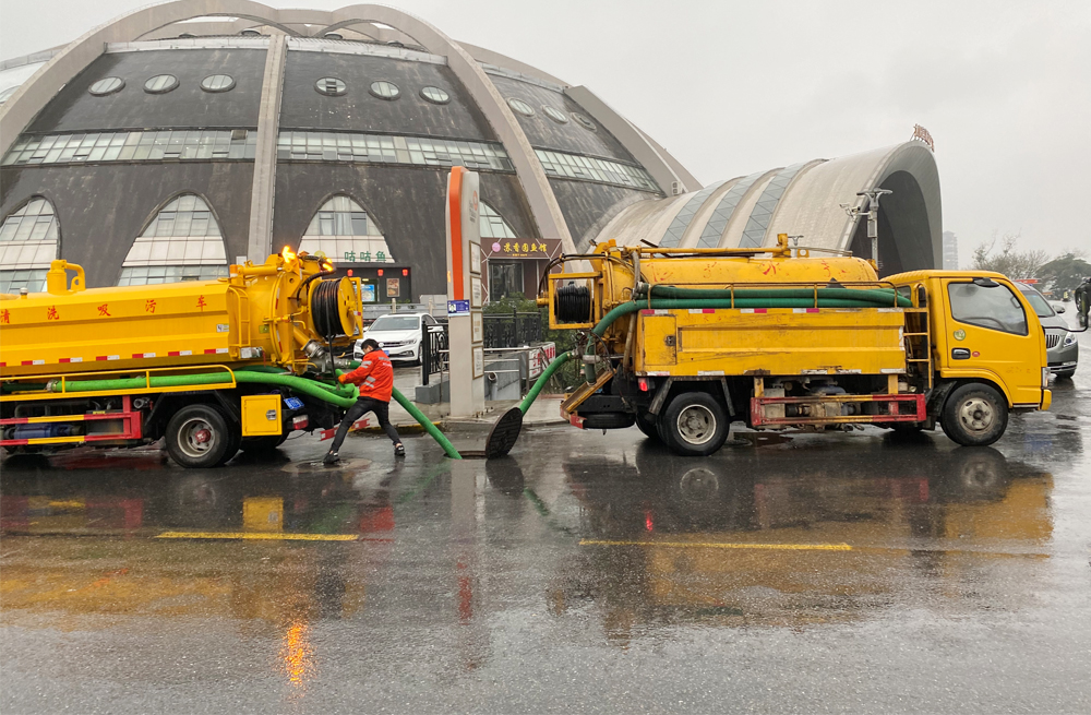 271临安商场管道清淤